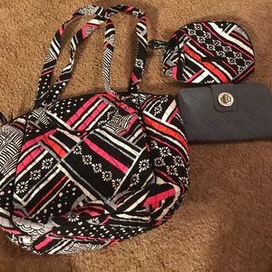 Vera Bradley Glenna, turn lock wallet,med cosmetic